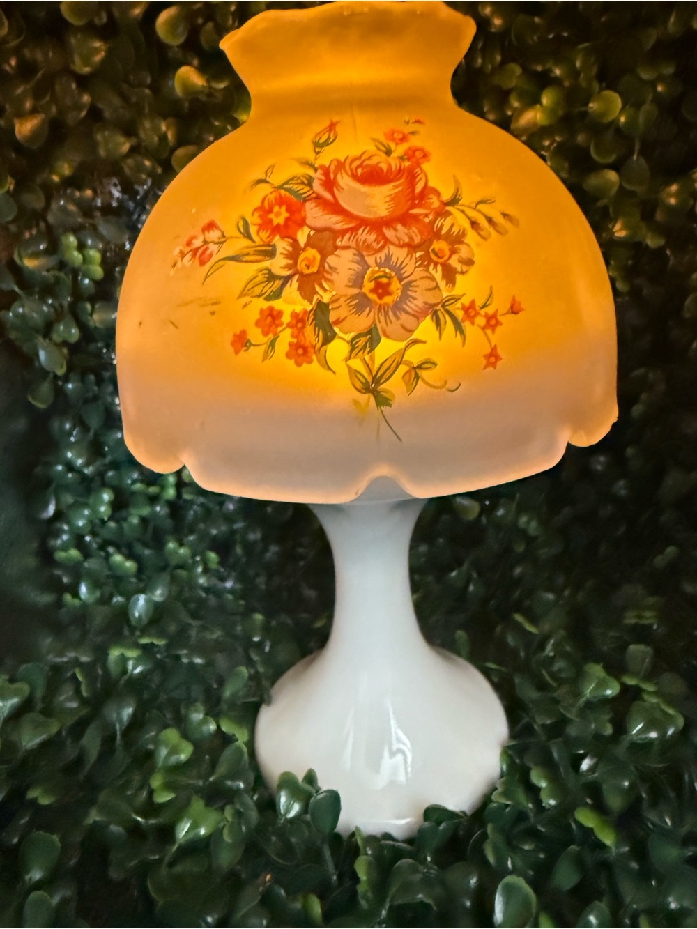 Vintage Westmoreland Satin Glass Floral Fairy Lamp
